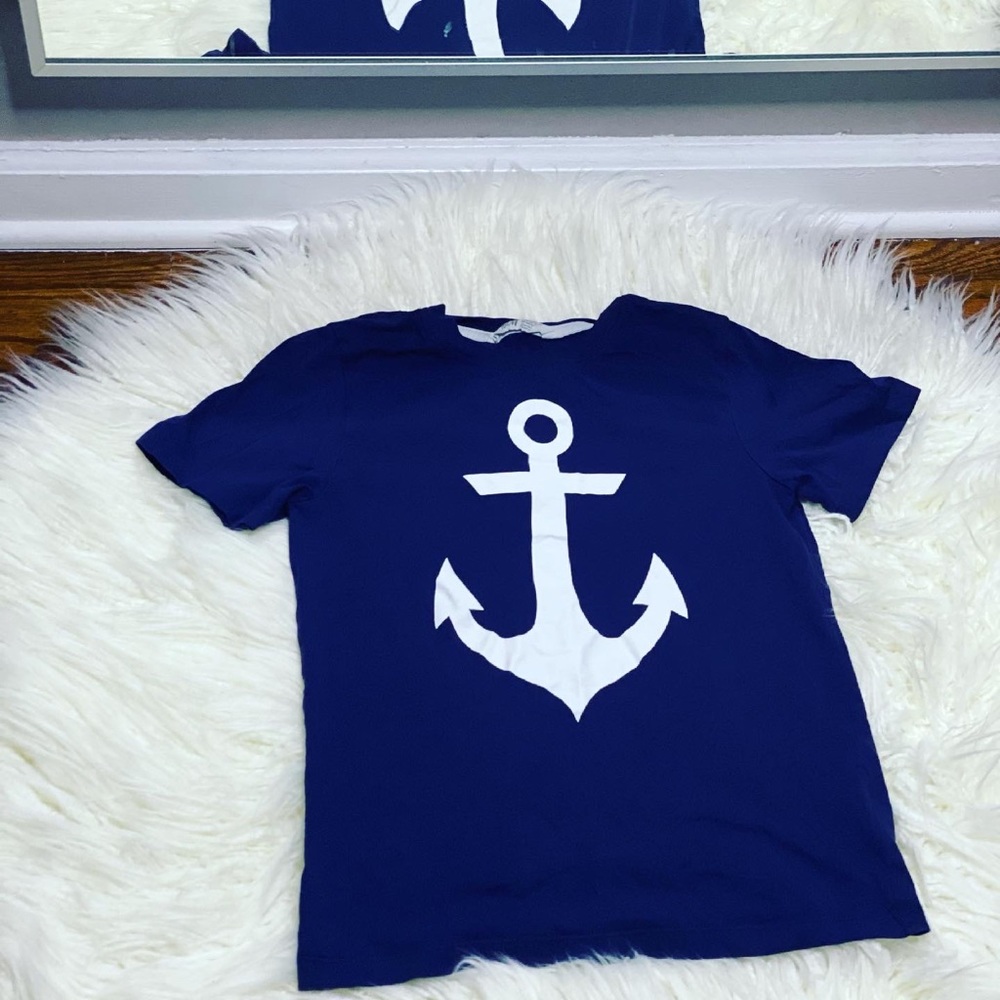 H&M tee